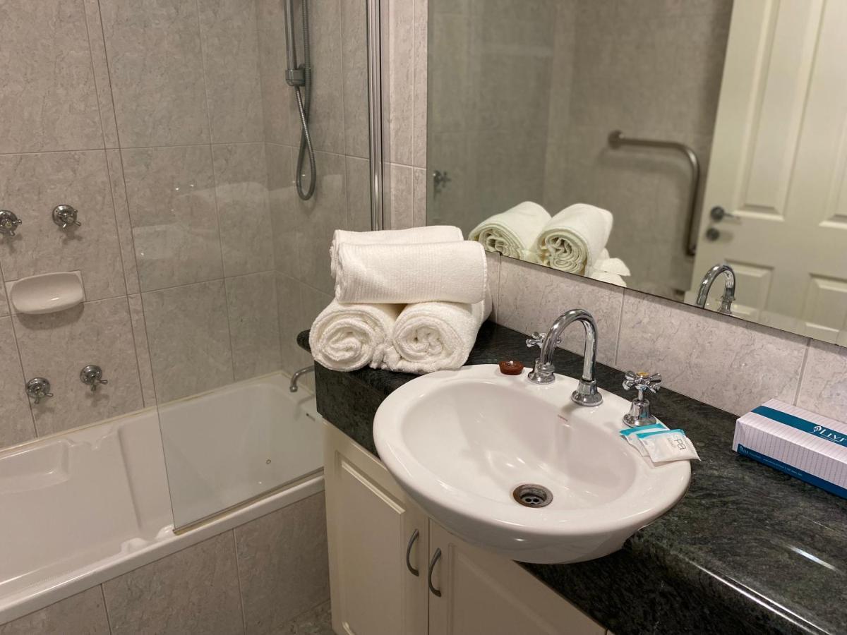 West End Apartments Fremantle Luaran gambar